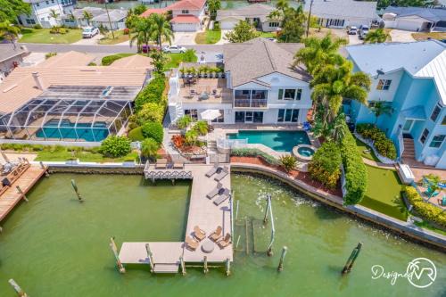 Harbor Hills Casa | 8BR w Heated Pool Waterview - Close to Beach