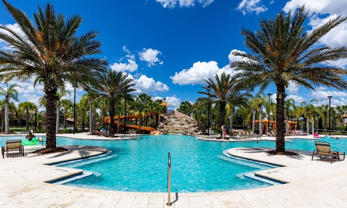 Loughman Complejo | 10 bedroom, 🏰 Disney themed @ Solterra Resort w/no rear neighbor