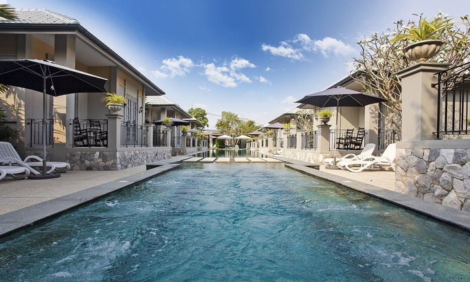 South Pattaya Villa | Villa de 9 habitaciones con piscina