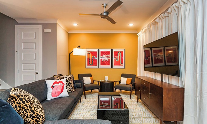 Talbot's Corner Casa | ★ NUEVO ★ 9 camas! ★ EAST NASH HOT SPOT !!! - DU26