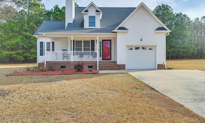 Greenville Casa | 9 Mi to Dtwn: Greenville Home w/ Screened Patio!