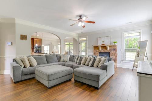 Fayetteville Casa | 9 Mi to Trilith Studios Gem in Fayetteville!