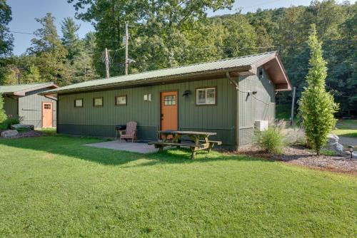 Hillsgrove Casa | 9 Mi to Worlds End State Park Cabin in Hillsgrove