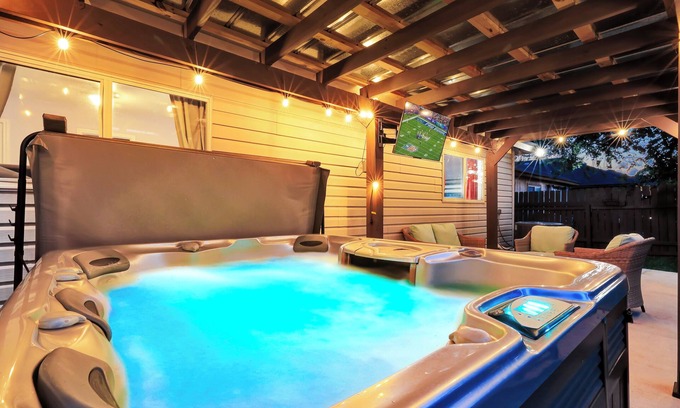 West San Antonio Casa | ★ 10 minutos a Lackland AFB ★ BMT ★ Sea World ★ cerca del centro de Riverwalk