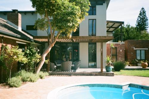 Tokai Casa | 9 Windsor House