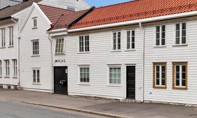 Kristiansand Casa | 92m to Kvadraturen l Renovated 2025 l 24l7 checkin