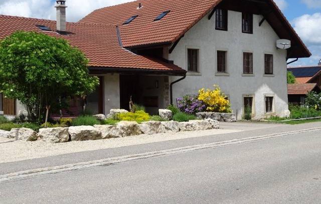 Lajoux Apartamento | 93 m² Apartamento ∙ 1 habitación ∙ 5 huéspedes
