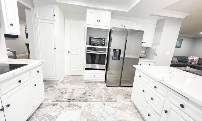 Fullerton Casa | 6BR Home Near Disney and Convention Center