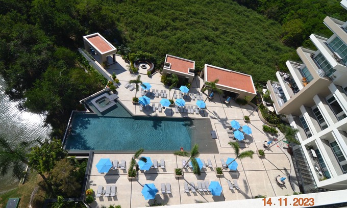 Puerto Vallarta Condominio | 9th Floor, Ocean Views. overlooking the 15th Green at Marina Vallarta Golf