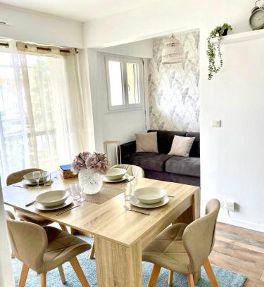 Rueil-Malmaison Apartamento | A 10min de Paris La Défense et Roland garros appartement tout confort avec parking et climatisation