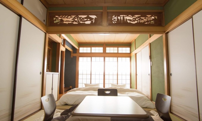Yunoura Onsen Casa | A 10minute walk from Dogo Onsen a private house / Matsuyama Ehime