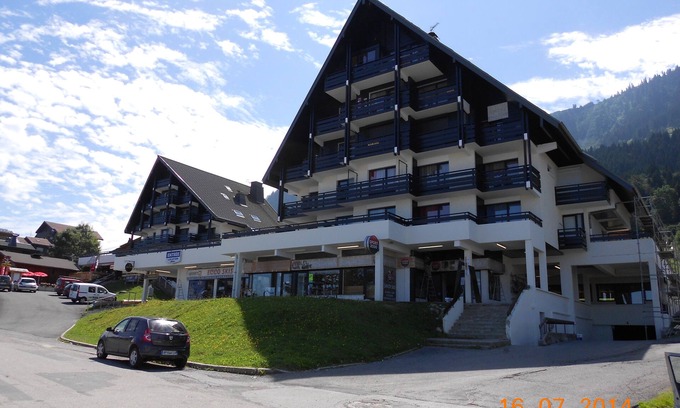 Thollon-les-Memises Apartamento | A 12 km de cita tranquila EVIAN con balcón orientado al sur en Thollon centro de las estadísticas