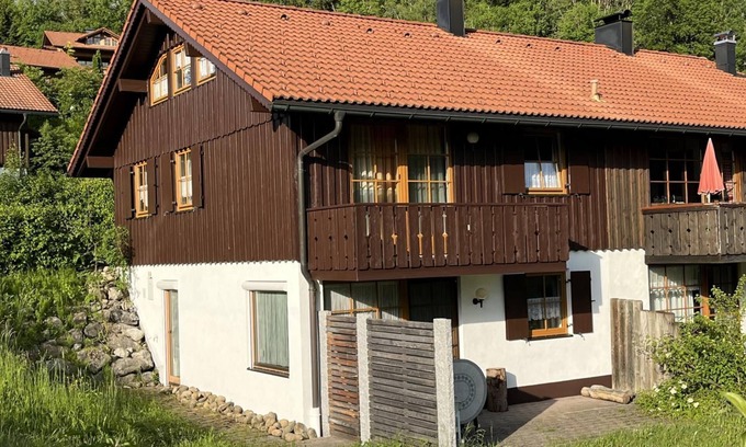 Missen Apartamento | A 17 - Ferienhaus Alpenrose im Feriendorf Sonnenhang - Ferienhäuser im Feriendorf Sonnenhang in
