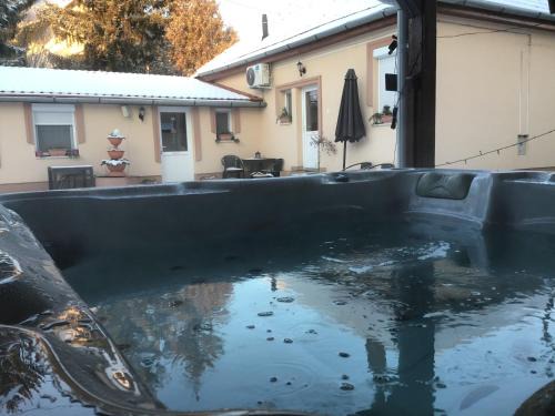 I.Eger Apartamento | A bástya árnyéka