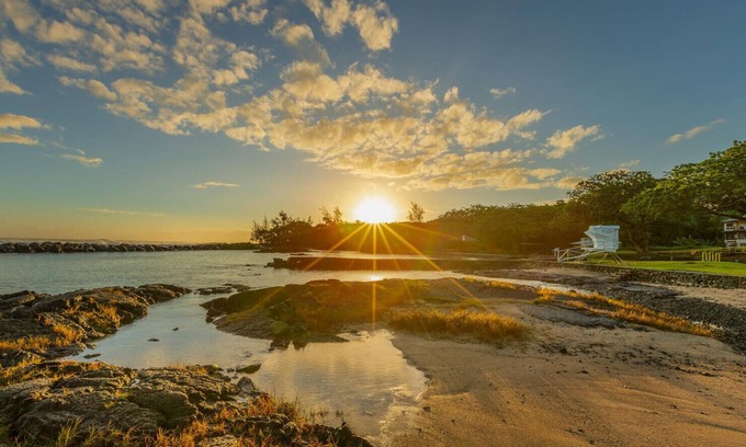 Keaukaha Casa | Una hermosa casa de playa llena de Aloha en Hilo