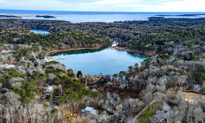 South Orleans Casa | A Beautiful Cape Cod Escape!