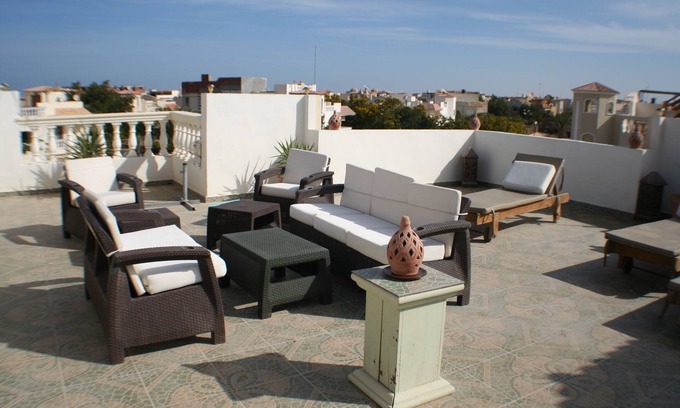Al Ahyaa Apartamento | Hermoso ático familiar con vistas al mar Rojo en Hurghada