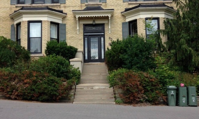Guelph Villa | Una hermosa mansión histórica.