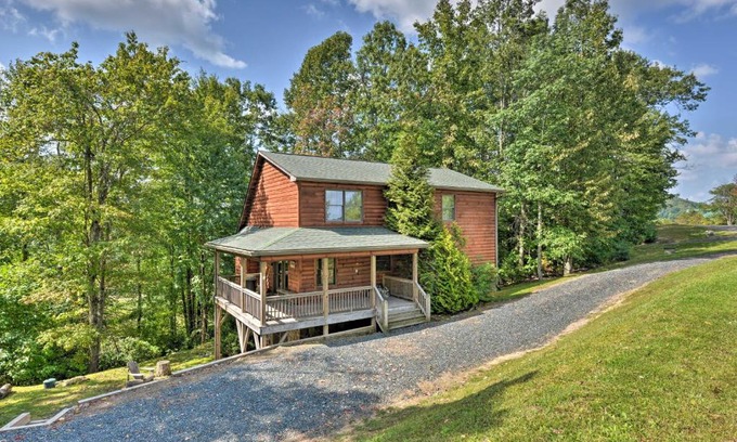 Fleetwood Casa | A Bit of Heaven Cabin Less Than 13 Miles from Boone!