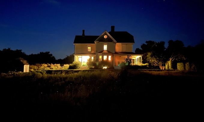 New Shoreham Casa | A Block Island landmark with historic charm, gardens, long water views