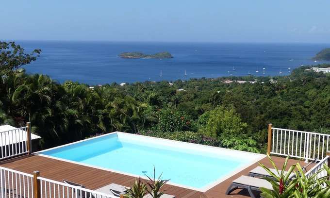 Bouillante Villa | Una villa Bouillante Malendure Macanao, cómoda, en una zona tranquila