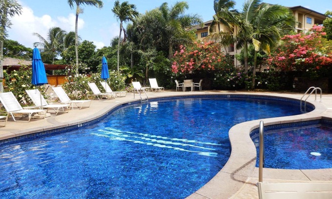 Poipu Condominio | Condominio espacioso, limpio y cómodo incluye el primer desayuno en Poipu