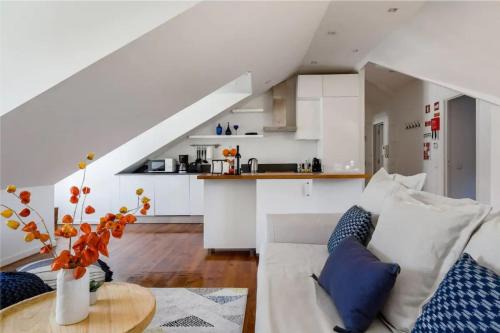 Sao Paulo Apartamento | A Captivating Apartment close to River Tagus in Lisbon