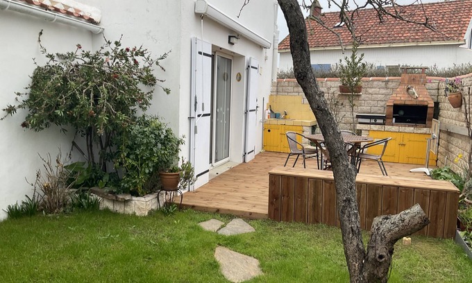 Ile d'Yeu Casa | A Cinq Minutes a Pied de L'embarcadère Jolie Maison Équipée, au Calme