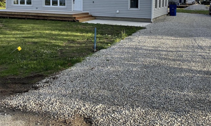 Harwich Casa | A cottage on a canal w/great hunting , fishing (86 Bayview Ave Shrewsbury)