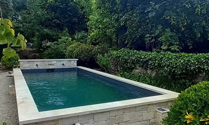 Colomiers Casa | A COUNTRY HOUSE IN THE CENTER OF TOWN