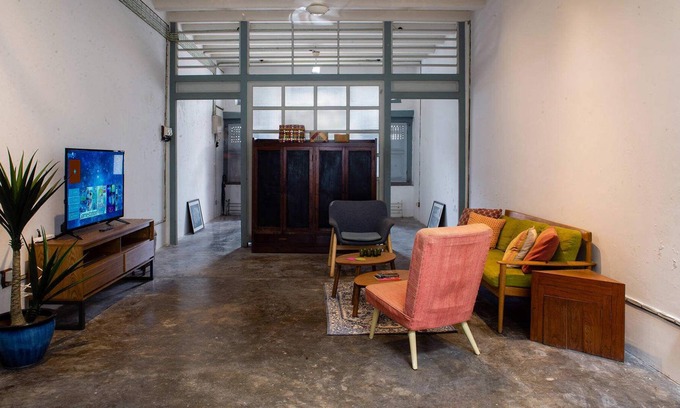Downtown George Town Casa | A Cozy 1890s Heritage House at Kimberley Street