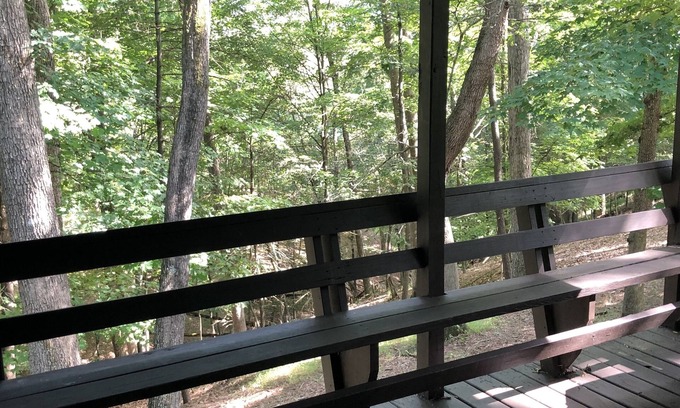 Mathias Cabina | A cozy cabin snuggled in the mountains minutes away from Lost River State Park.