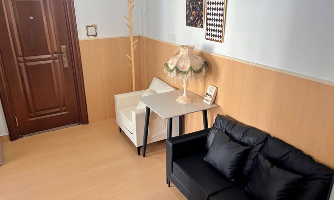 Ziyang County Apartamento | A cozy home，Chic 2-bedroom apartment with AC, WiFi in beautiful Wuyuan county