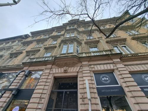 Terezvaros Casa | A & E Apartment Budapest