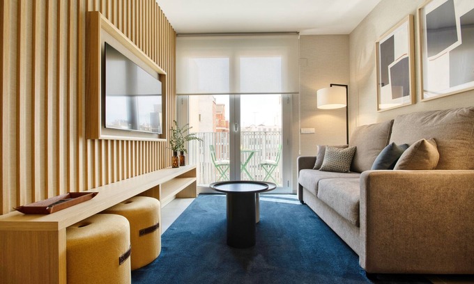 el Camp d'en Grassot i Gracia Nova Apartamento | A pocos minutos de Sagrada Familia. Apartamento nuevo y amplio