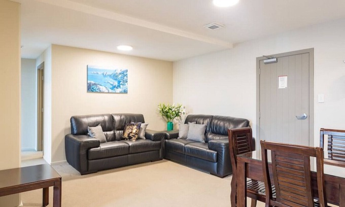 Newton Apartamento | A four bedroom apartment in Auckland CBD w Carpark