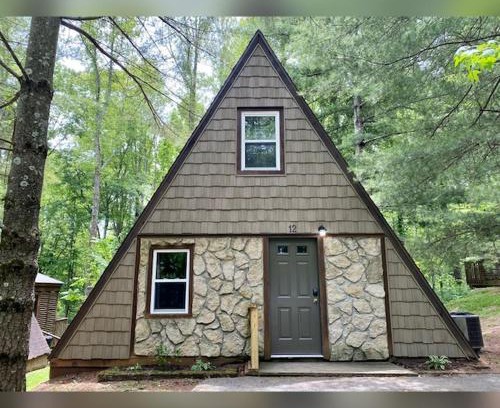 Logan Casa | A-Frame #12 - by The Chalets