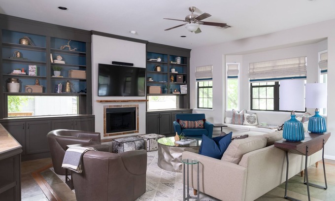 Riverside Casa | A Hidden Retreat, Entertainer's Dream Downtown!