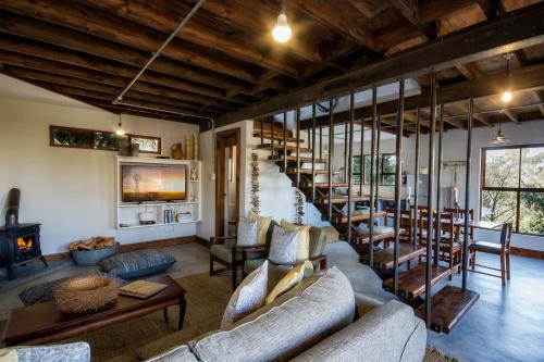 Swellendam Cabina | A Hilltop Country Retreat