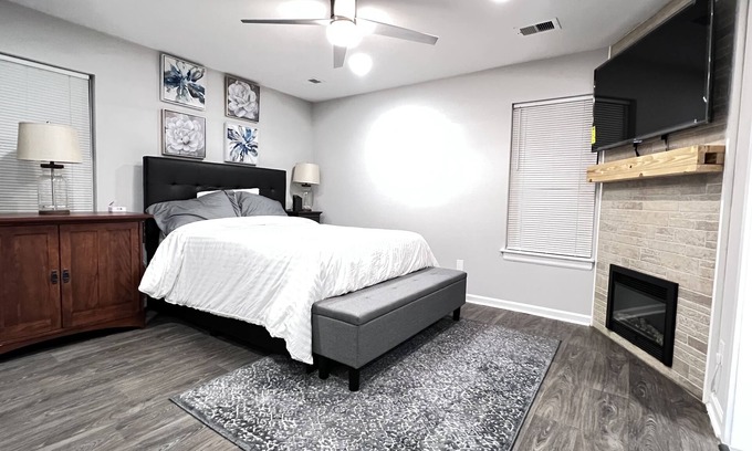Church Street Casa | A Home Stay on Business Trip - Near Airport