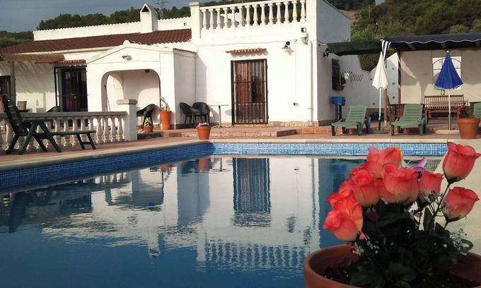 Costa Dorada Casa | Una casa con un gran año fantásticas vistas de la piscina