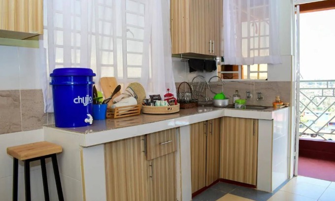 Nyeri Apartamento | A+I Skyview- Rustic Chic Escape x5