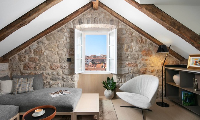 Dubrovnik Villa | A lavish Villa located in the heart of Dubrovnik