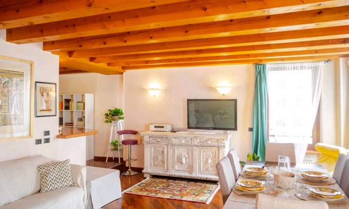 Citta Antica Apartamento | A "Little Ancient World" in the heart of Verona's historic center