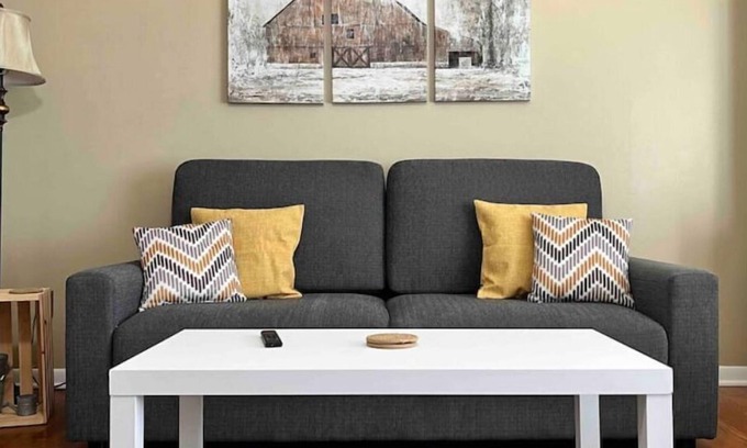 Nall Hills Casa | A Little Farm Feel in the Big City