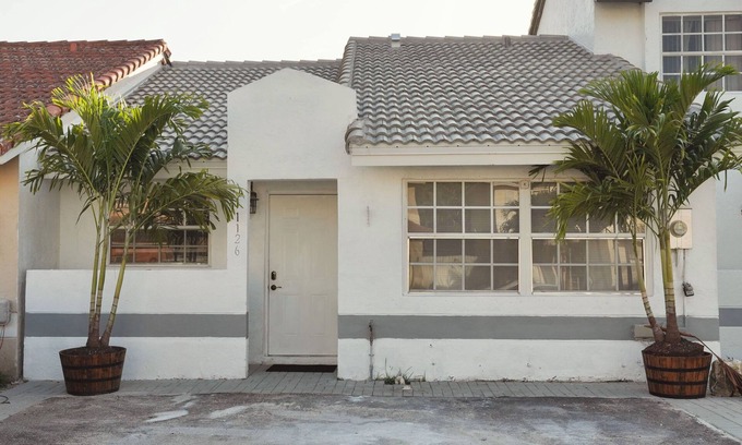 Homestead Casa | A little vacation home away from home