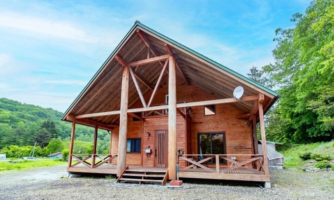 Bankei Cabaña | A log house with a 100% natural hot spring.