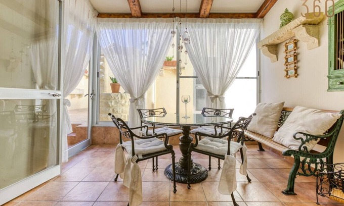 Rabat Apartamento | A Lovely 3BR Maisonette in lovely town of Rabat