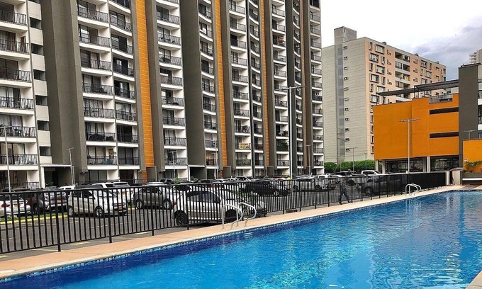 Menga Apartamento | A lovely modern studio apartment.