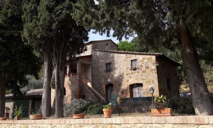 Montepulciano Otro | Villa cerca del centro histórico de Montepulciano con un gran jardín para familias